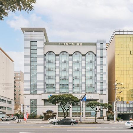 Jeju Parkside Tourist Hotel Zewnętrze zdjęcie